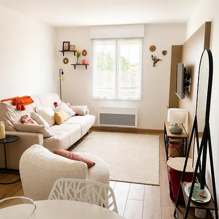 Duplex Cosy - Parking Gratuit - Proche Futuroscope *