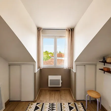 Duplex Cosy - Parking Gratuit - Proche Futuroscope Apartamento *